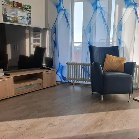 Mit Teil Sicht Und Schwimmbad Apartment